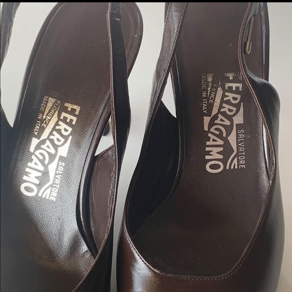 SALVATORE FERRAGAMO Slingback leather Rhinestone Pin Detail - Picture 5 of 9